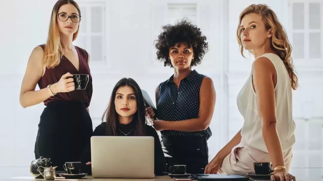 Mujeres: símbolos de poder, líderes en la sociedad y luchadoras por la igualdad de género a lo largo de la historia