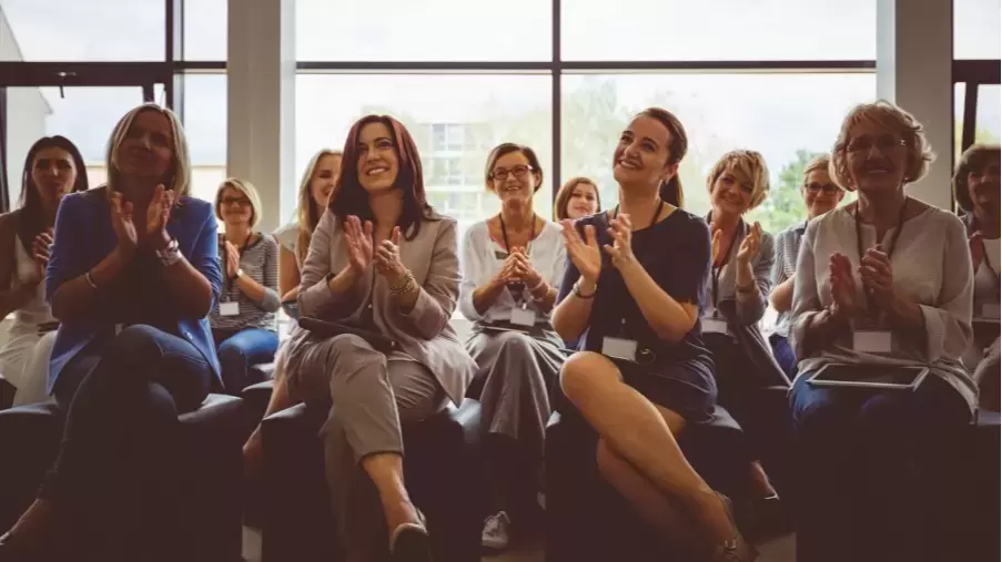 Descubre tu propósito y potencia tu vida: El poder de las redes de apoyo femeninas