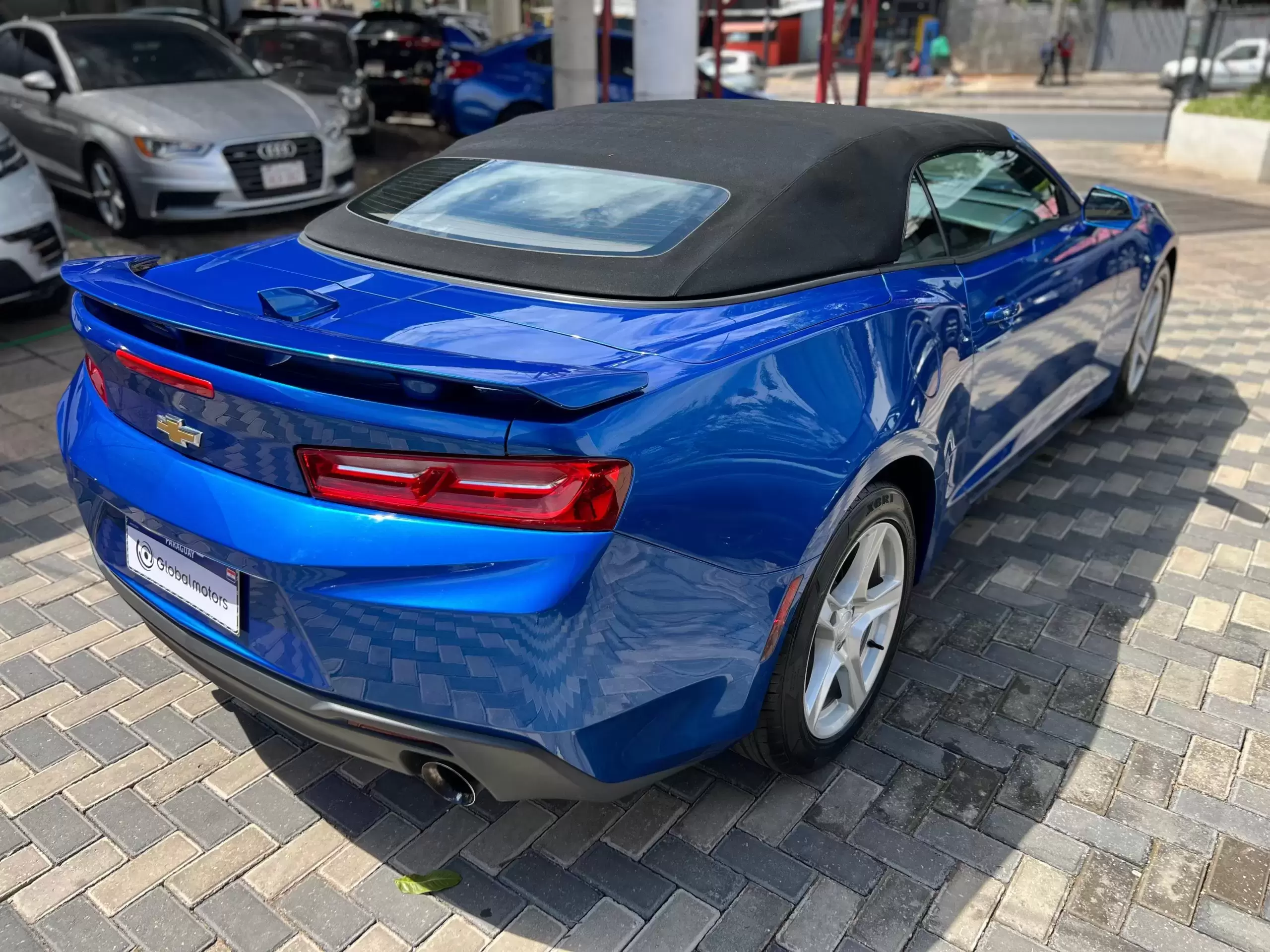 Chevrolet Camaro Convertible 2017 en Globalmotors: Potencia y estilo deportivo. - Imagen 9