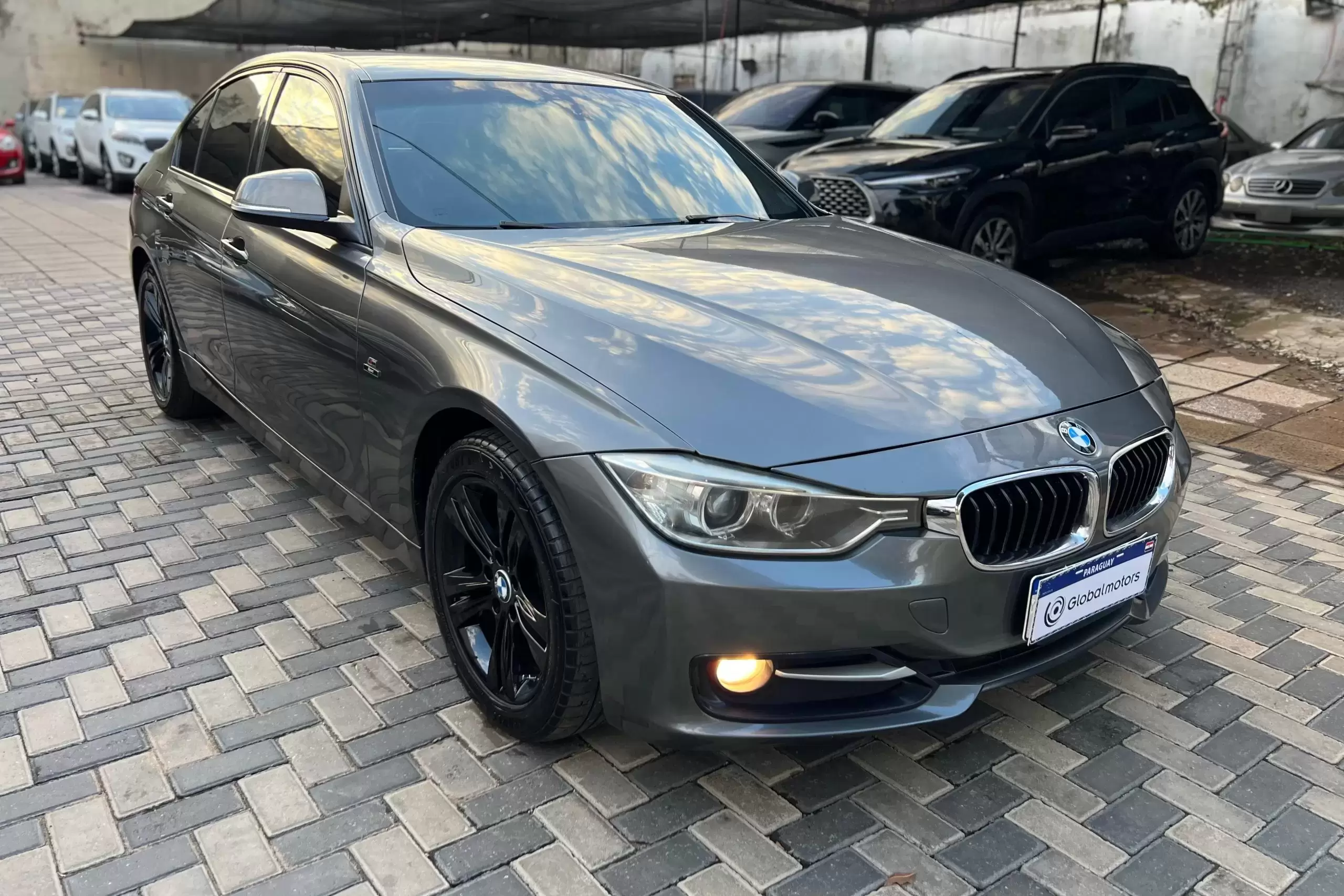 BMW 316i Sport 2015 en Globalmotors: Estilo, eficiencia y deportividad. - Imagen 2