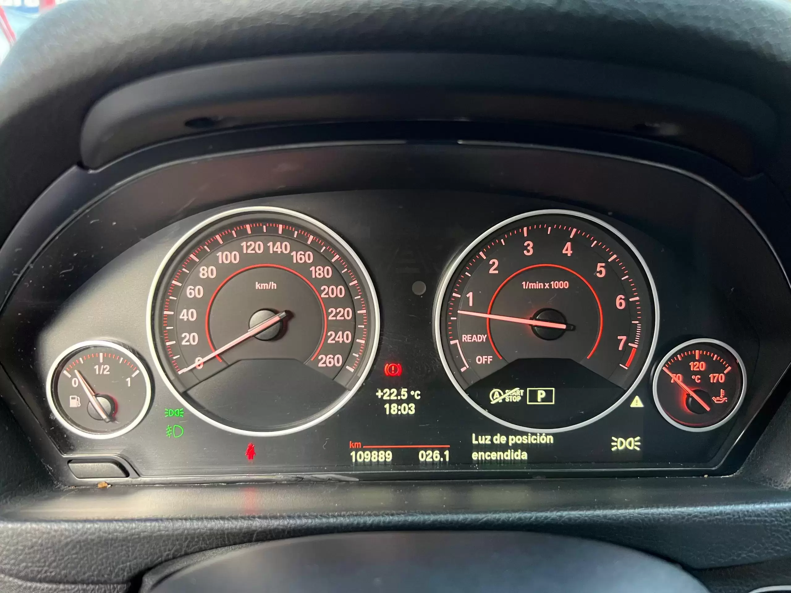 BMW 316i Sport 2015 en Globalmotors: Estilo, eficiencia y deportividad. - Imagen 14