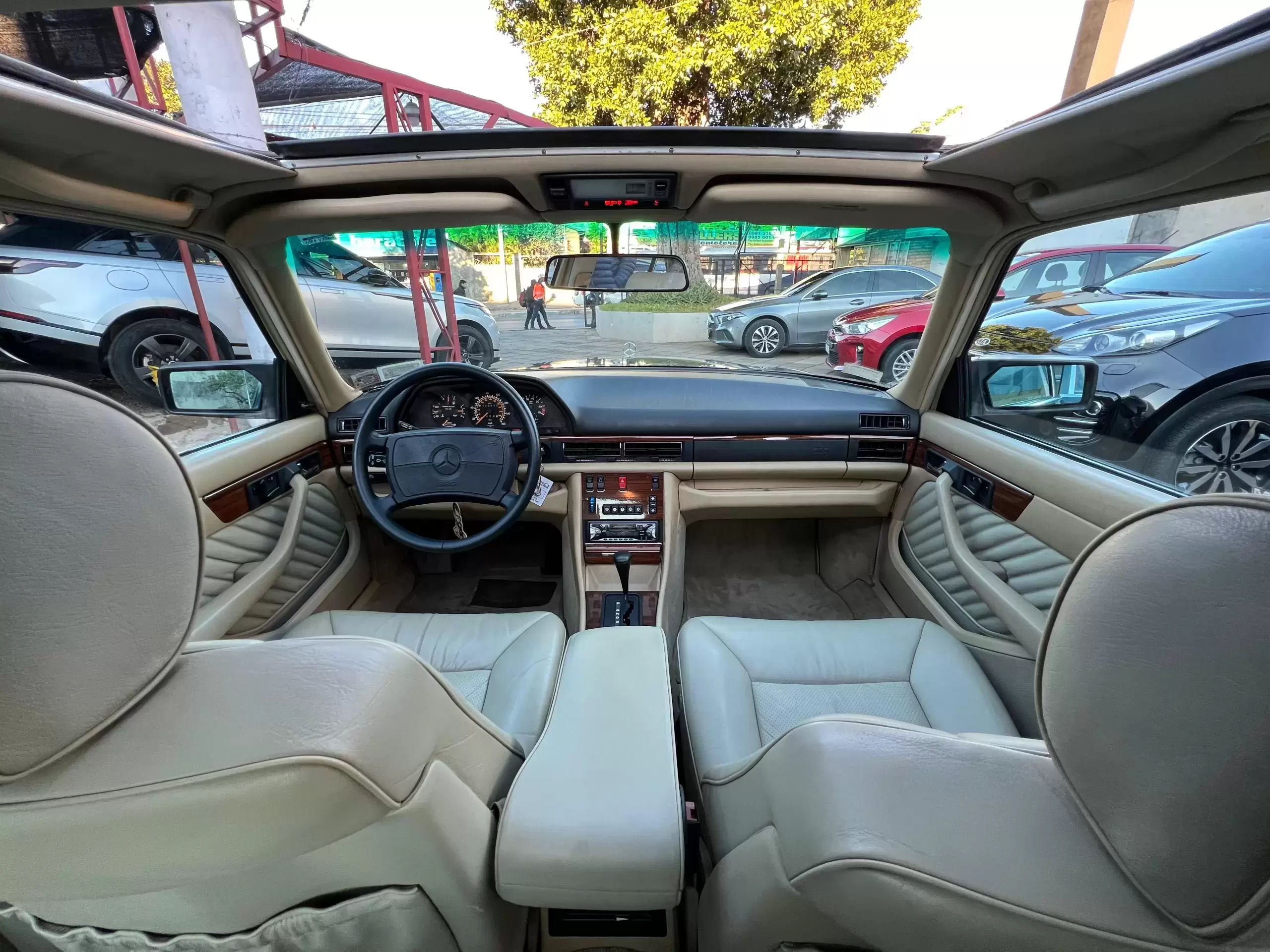 : Mercedes Benz 300 SE Full 1991 en Globalmotors, Asunción. - Imagen 8