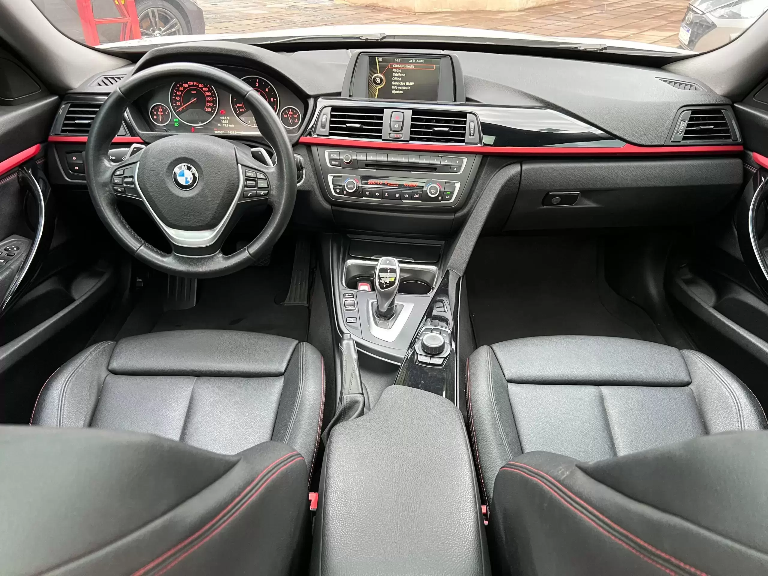 BMW 320d GT Sport 2014 en Globalmotors: Elegancia y rendimiento. - Imagen 11