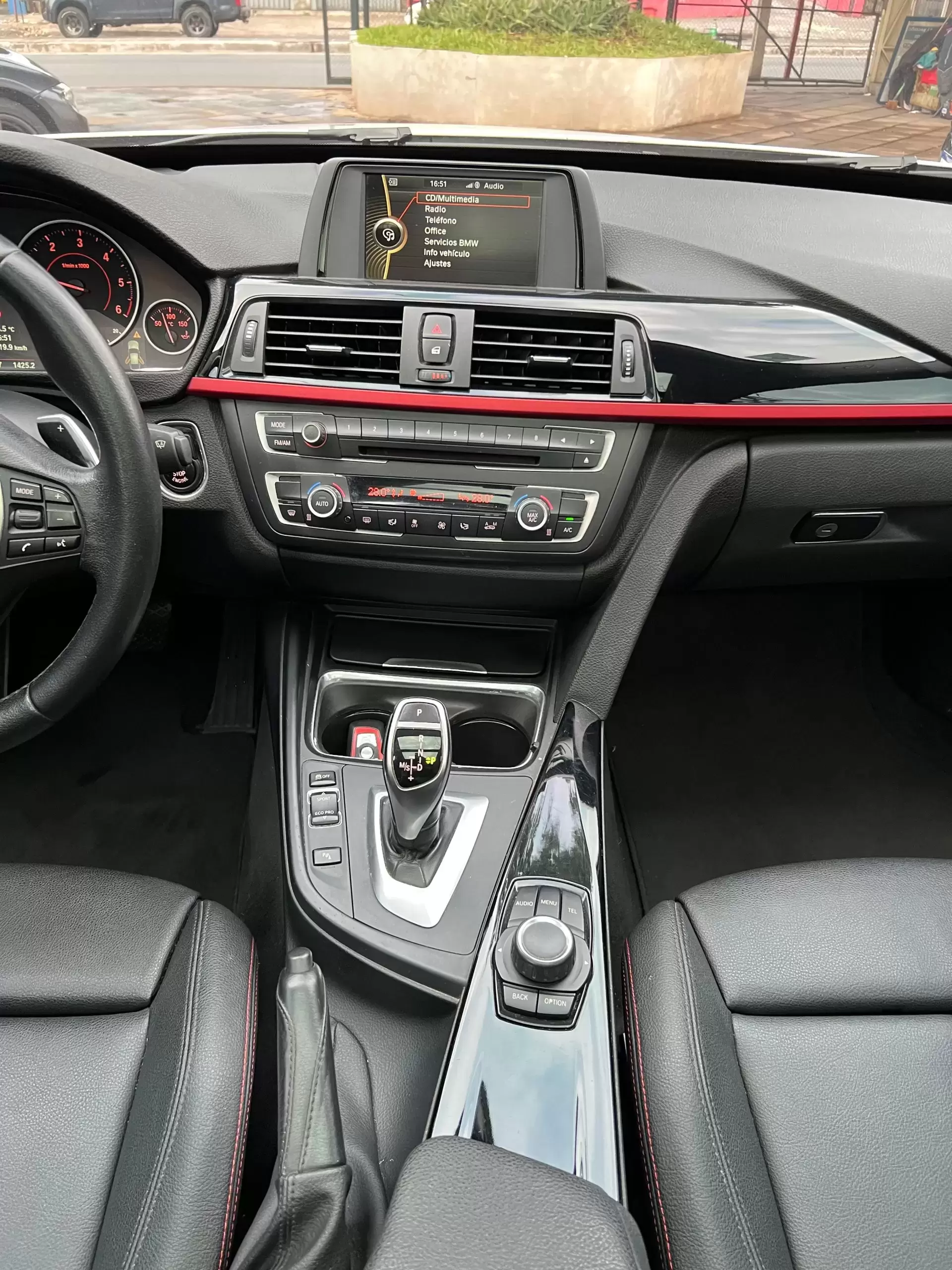 BMW 320d GT Sport 2014 en Globalmotors: Elegancia y rendimiento. - Imagen 13