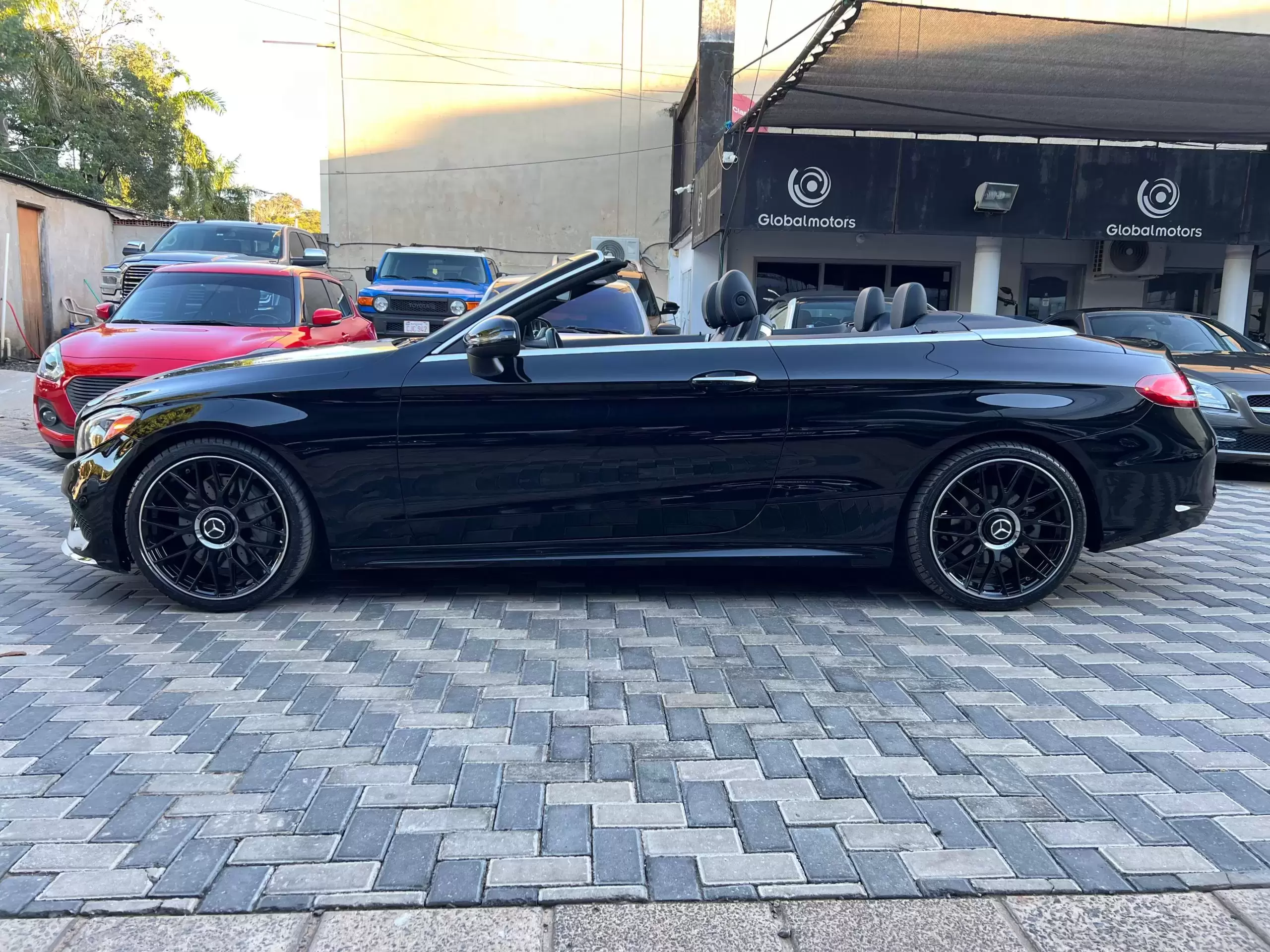 Mercedes Benz C300 Cabriolet 2018 Premium y AMG Package en Globalmotors - Imagen 4