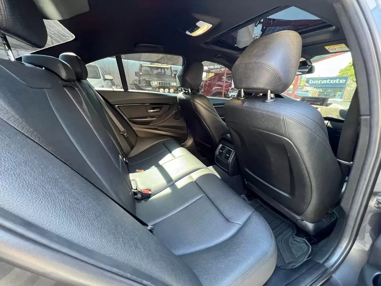 BMW 320d Look M Full 2018 en Globalmotors: Elegancia y deportividad. - Imagen 12