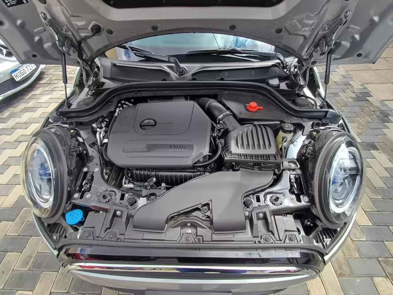 Mini Cooper Full 2024 en Globalmotors: Diseño icónico y tecnología avanzada. - Imagen 17