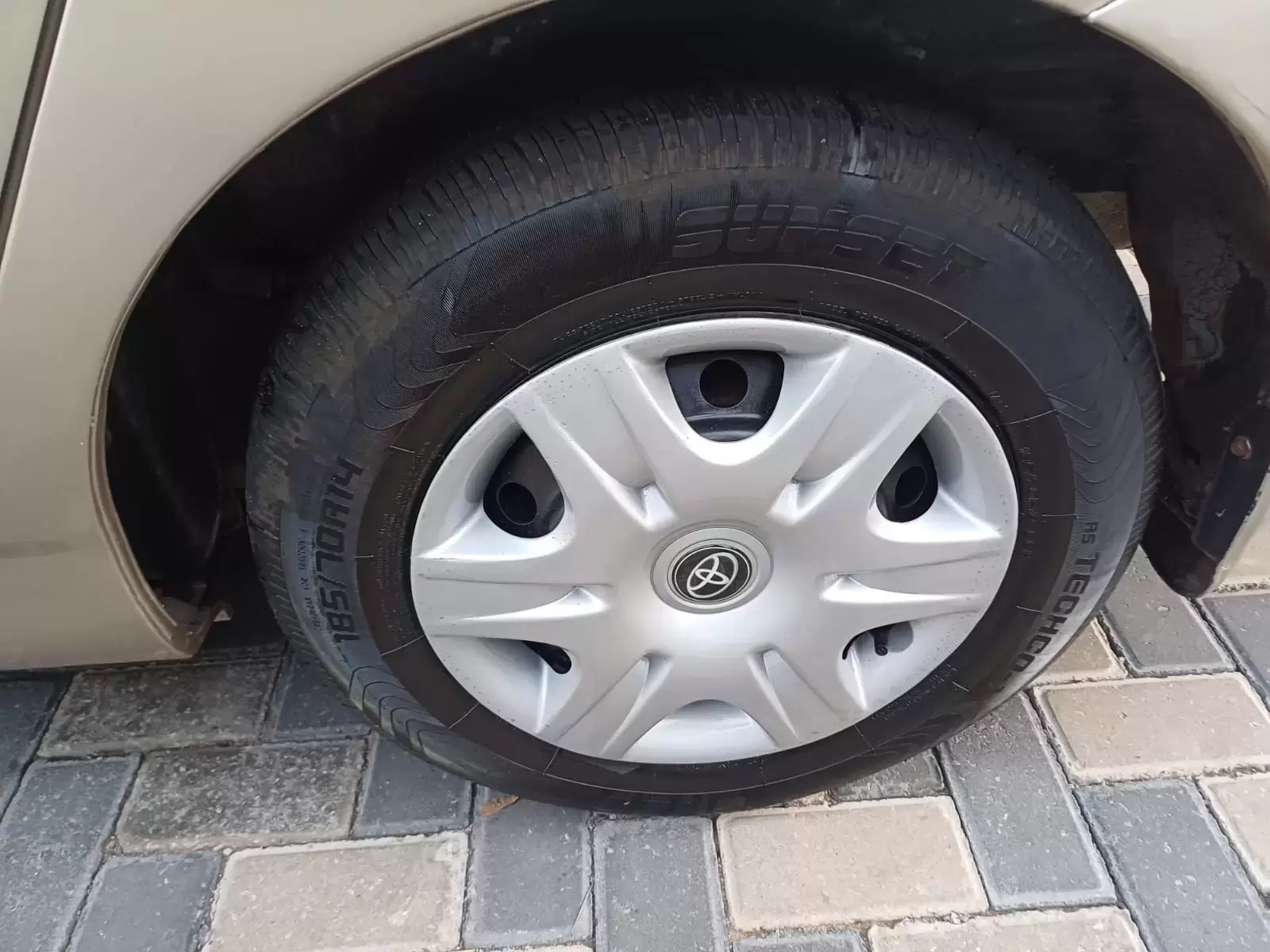 Toyota Corolla X 2005 en Globalmotors: Sedán compacto confiable y eficiente. - Imagen 16