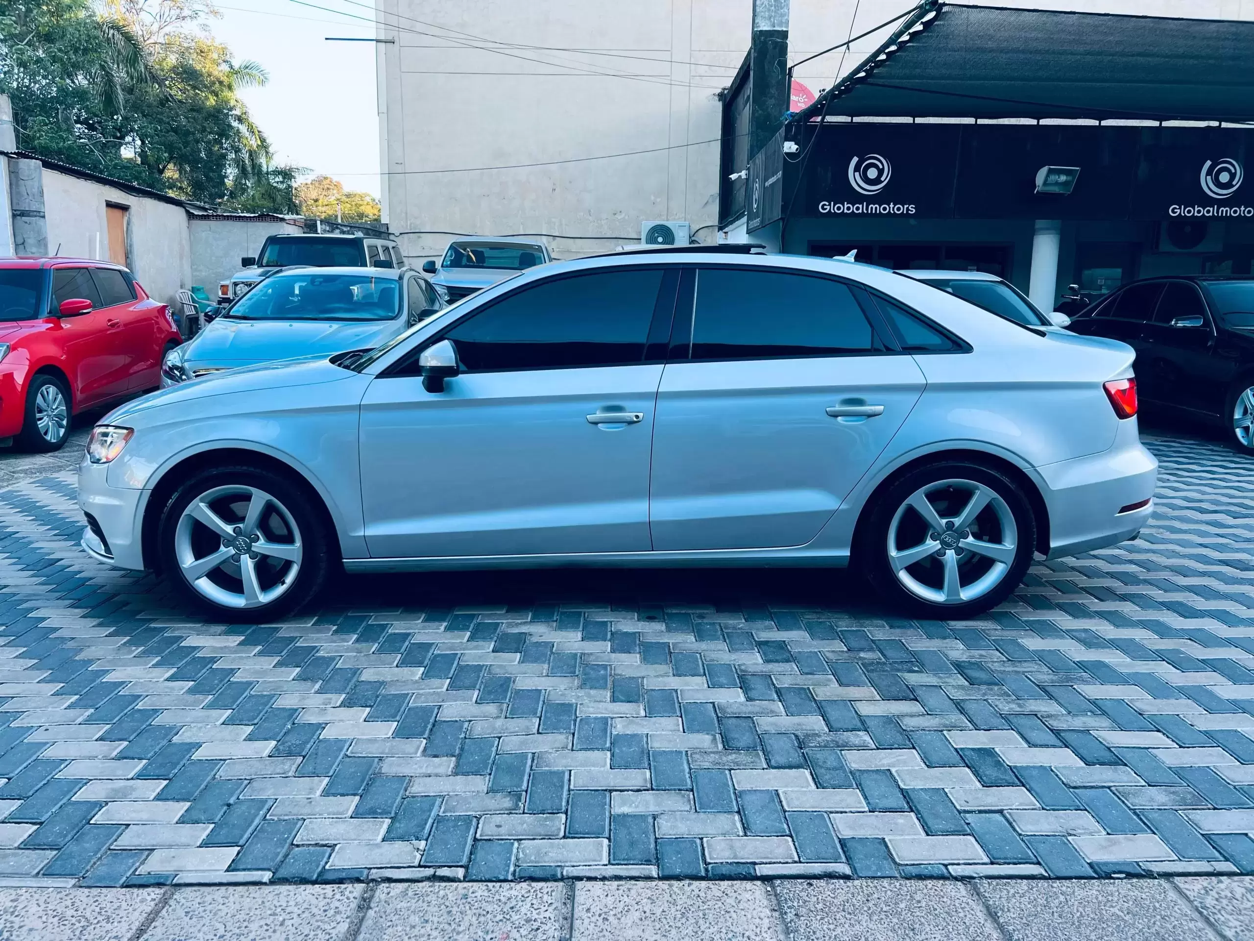 Audi A3 Quattro Sedan Full 2015 en Globalmotors - Asunción, Paraguay - Imagen 4