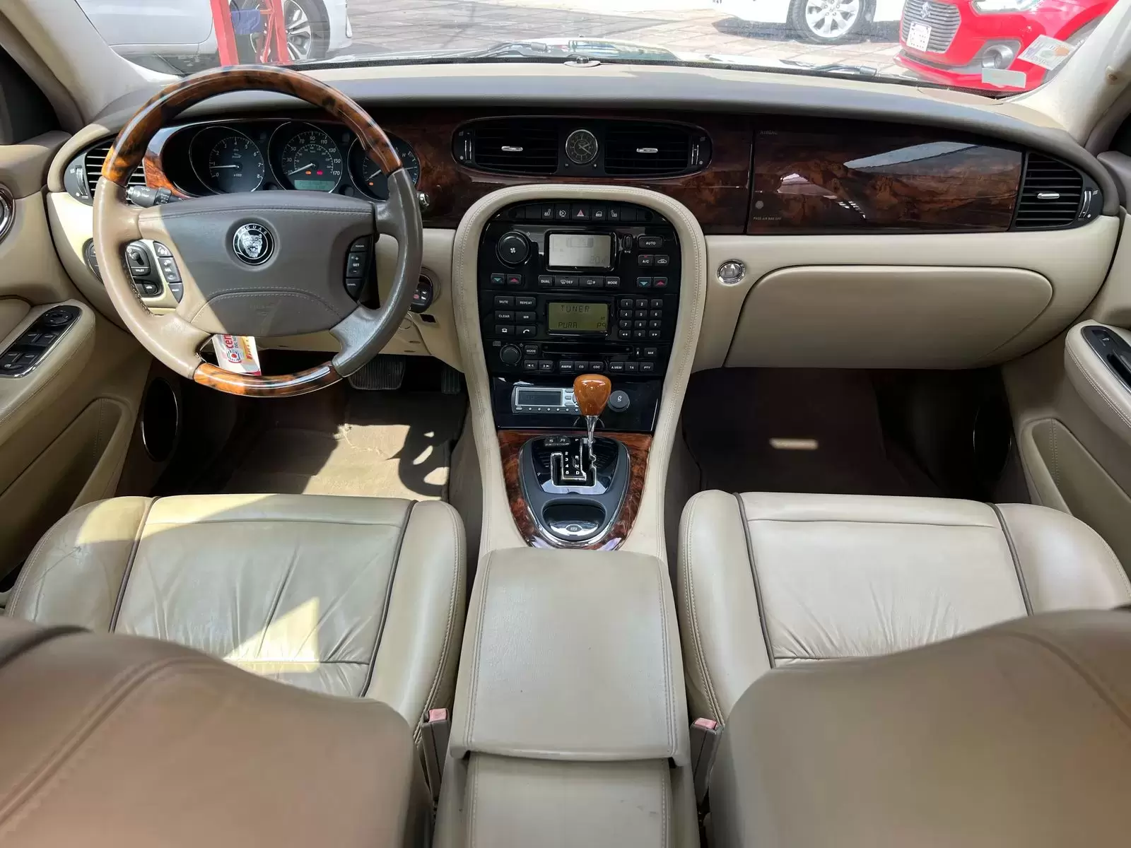Jaguar XJ8 Full Americano 2007 en Globalmotors: Lujo y potencia. - Imagen 14