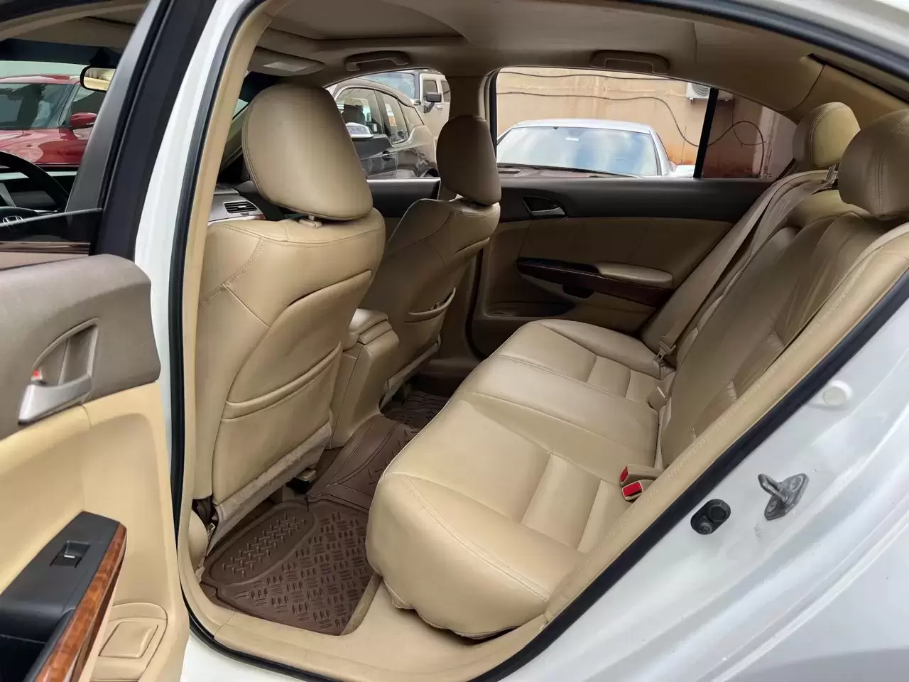 Honda Accord Full 2009 en Globalmotors: Elegancia y rendimiento excepcional. - Imagen 10