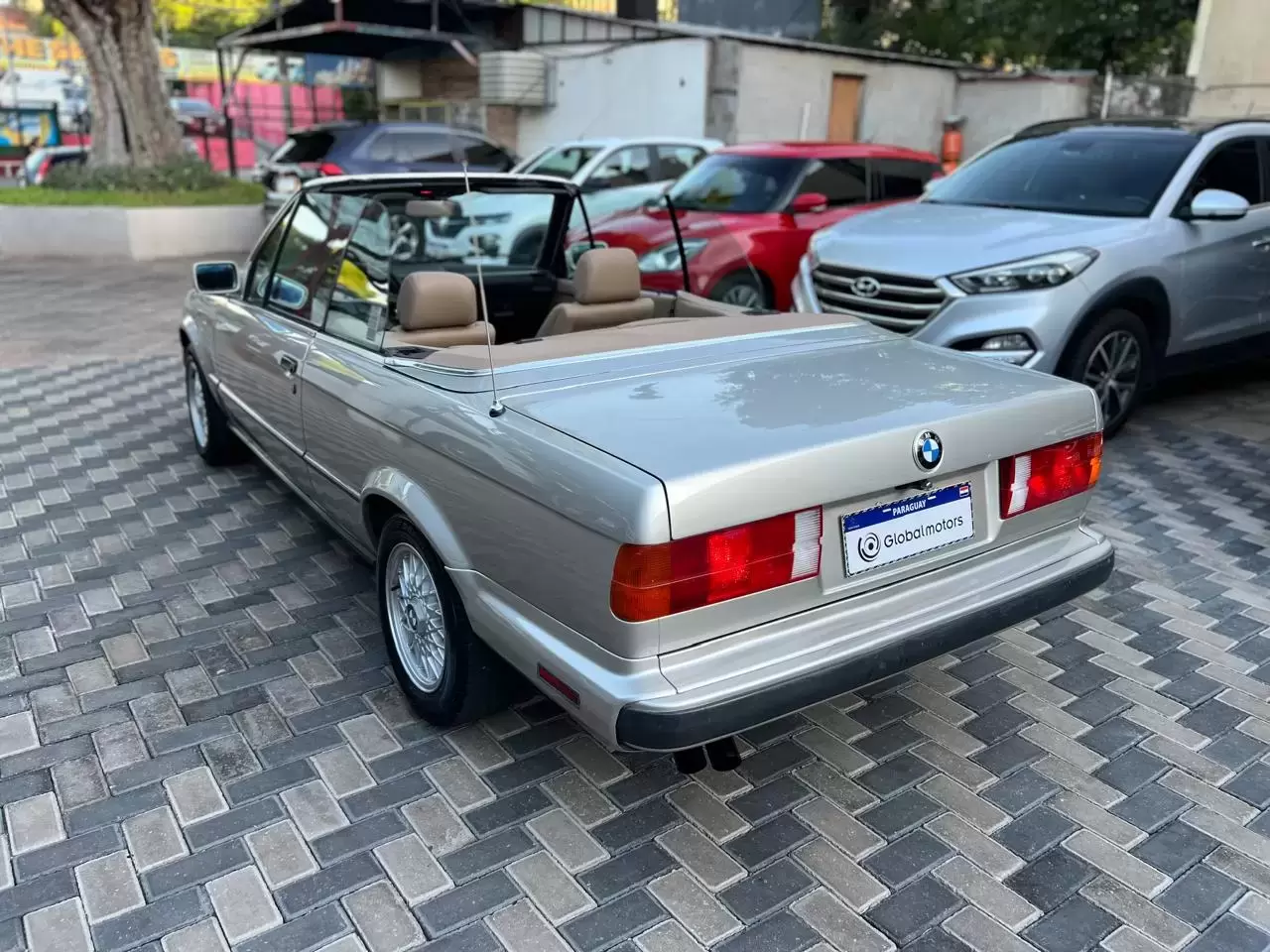BMW 325i Cabrio Americano 1991 en Globalmotors: Elegancia y potencia. - Imagen 5