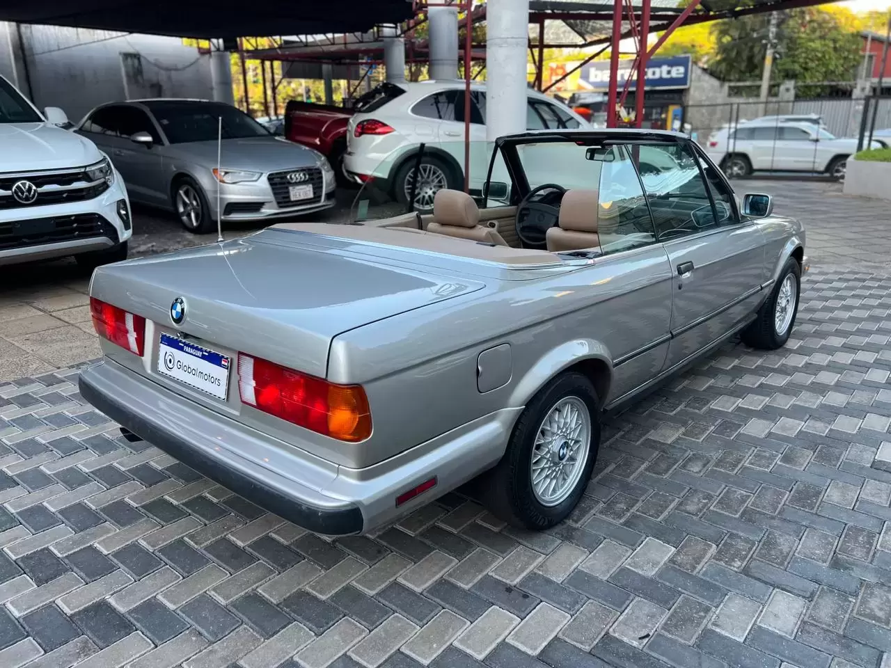 BMW 325i Cabrio Americano 1991 en Globalmotors: Elegancia y potencia. - Imagen 7