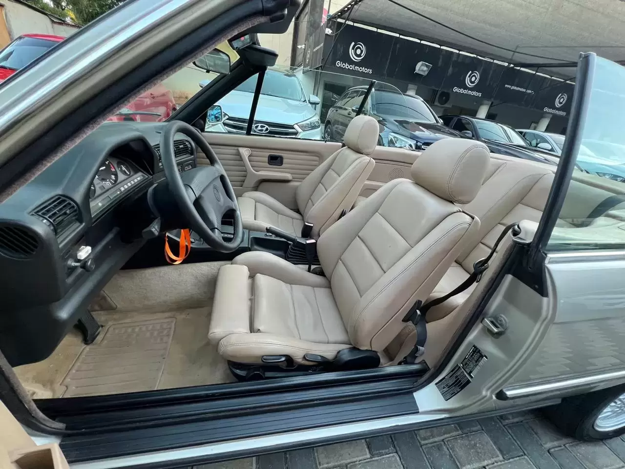 BMW 325i Cabrio Americano 1991 en Globalmotors: Elegancia y potencia. - Imagen 11