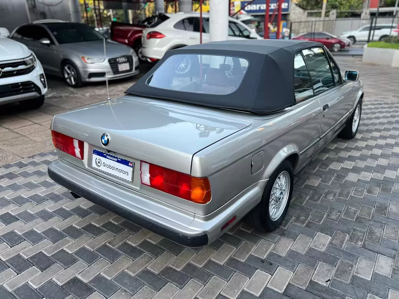 BMW 325i Cabrio Americano 1991 en Globalmotors: Elegancia y potencia. - Imagen 20