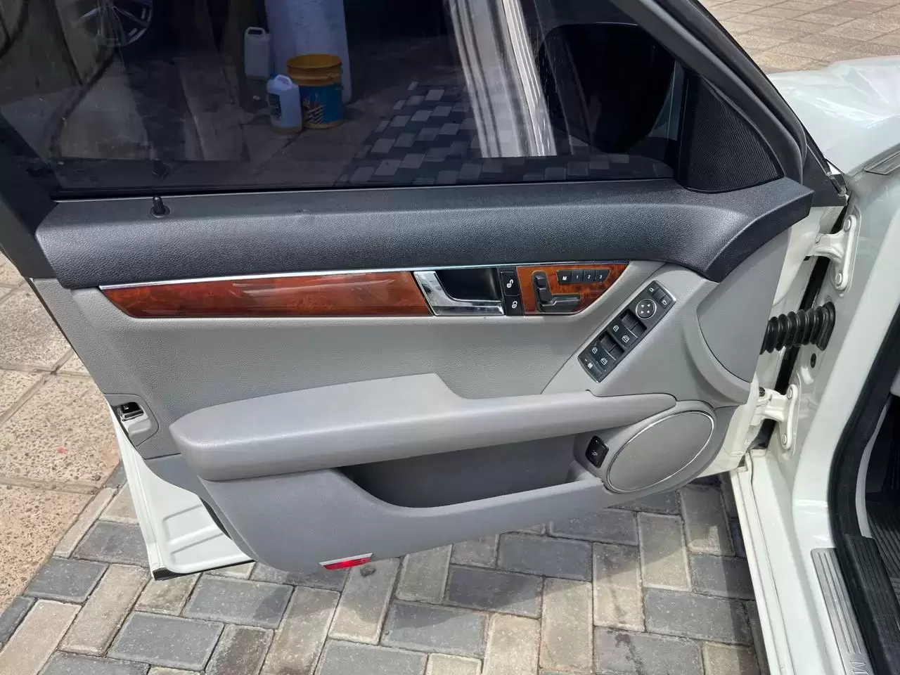 Mercedes Benz C220 Elegance 2008 en Globalmotors: Lujo y eficiencia. - Imagen 10