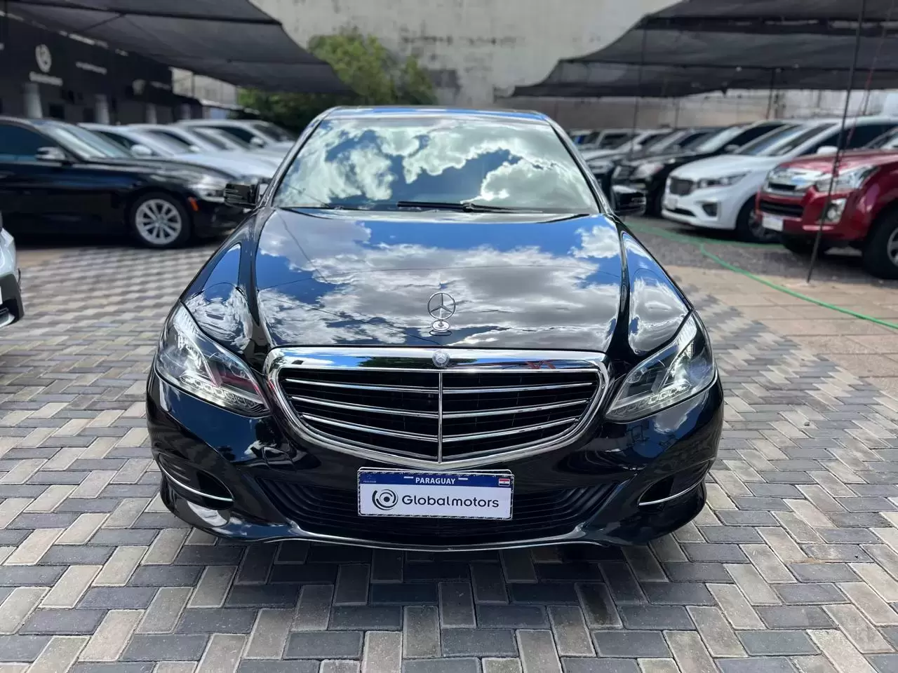 Mercedes Benz E250 Elegance 2014 en Globalmotors: Lujo y rendimiento. - Imagen 2