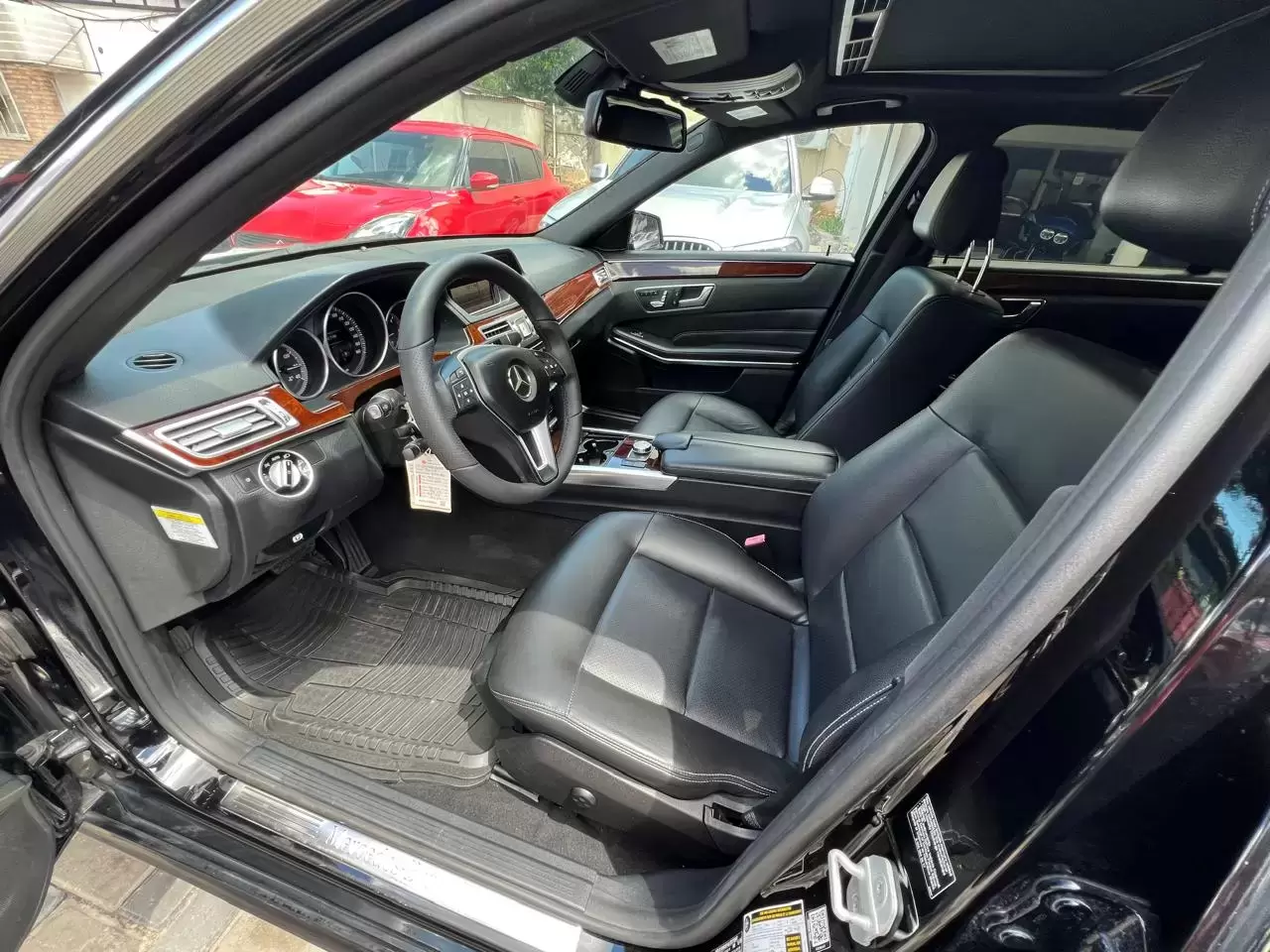 Mercedes Benz E250 Elegance 2014 en Globalmotors: Lujo y rendimiento. - Imagen 8