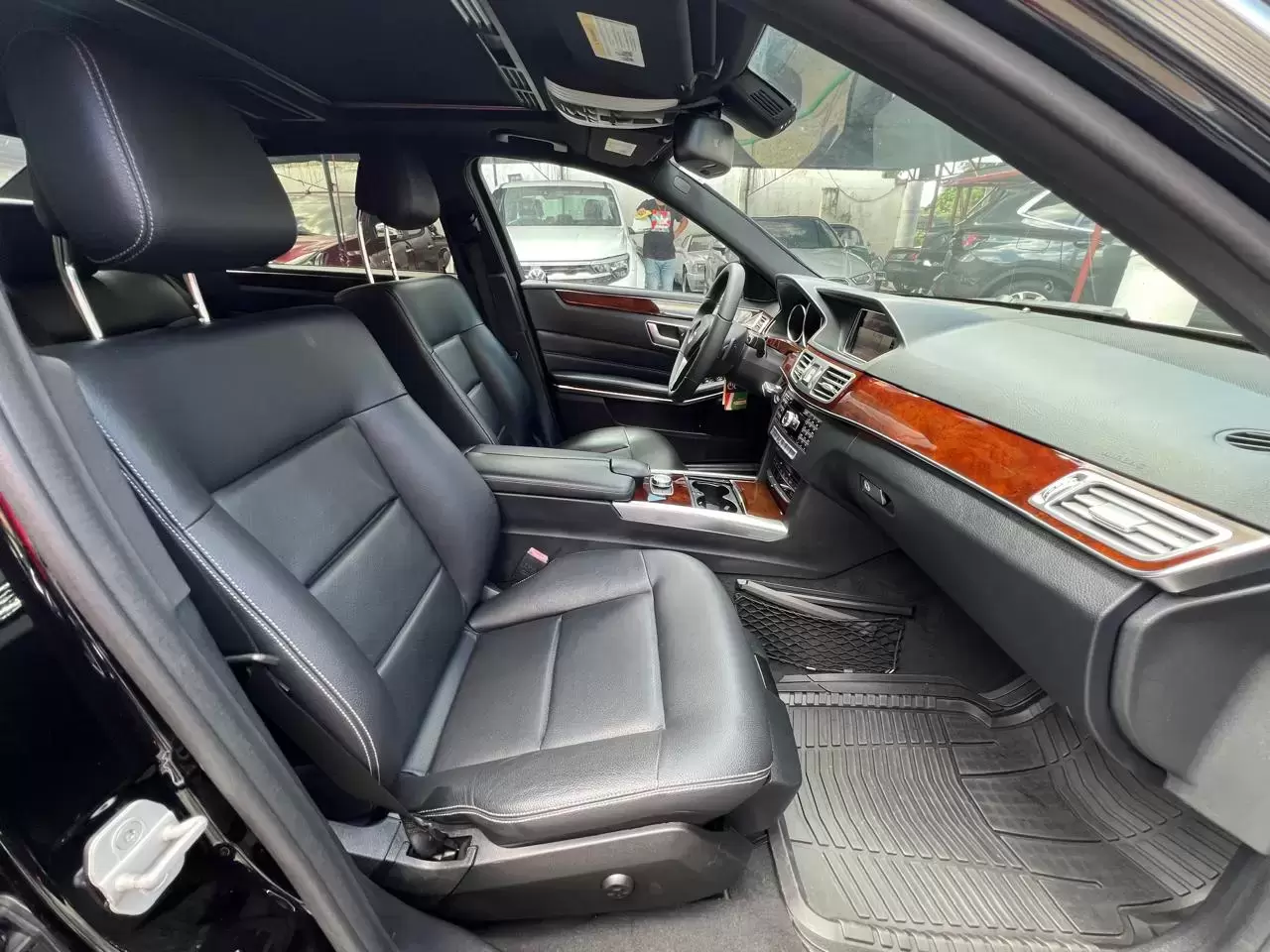 Mercedes Benz E250 Elegance 2014 en Globalmotors: Lujo y rendimiento. - Imagen 11