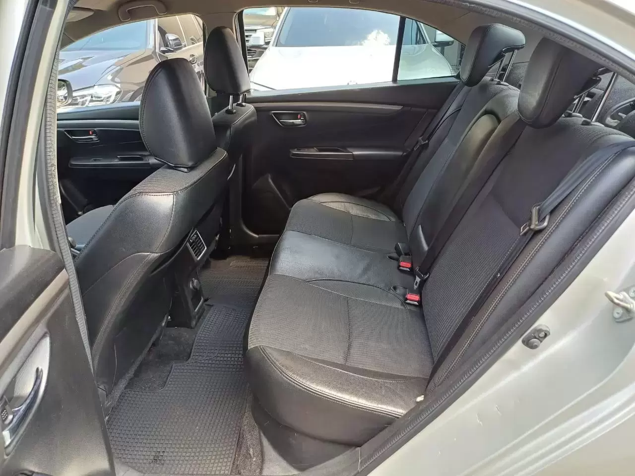 Suzuki Ciaz Sedan 2016 en Globalmotors: Eficiente y cómodo sedán compacto - Imagen 11