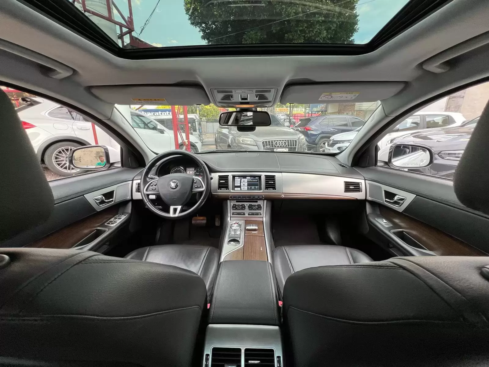 Jaguar XF Sedan Full 2014 en Globalmotors: Elegancia y potencia garantizadas - Imagen 12