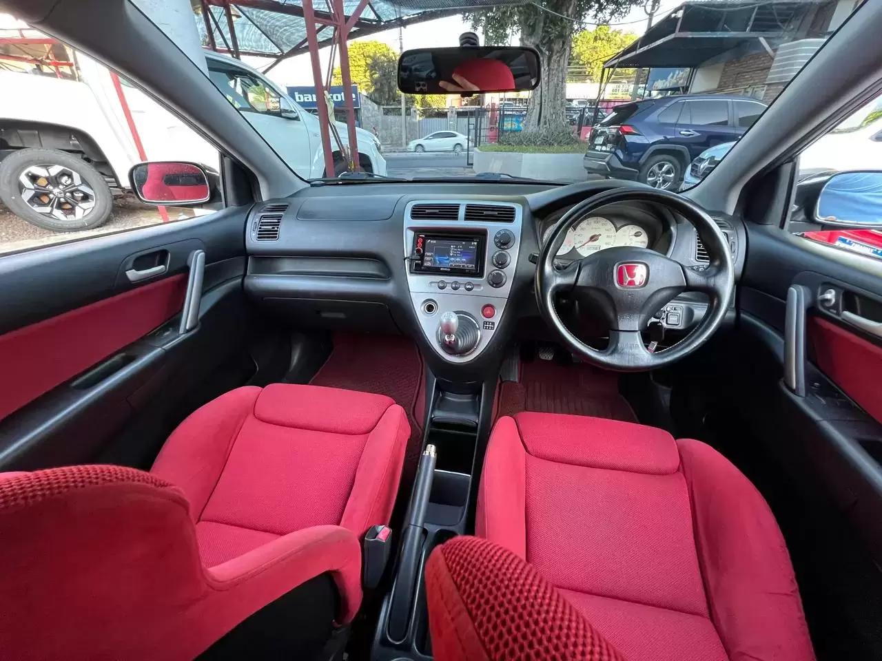 Honda Civic Type R EP3 JDM 2002 en Globalmotors: ¡Potencia y estilo! - Imagen 13