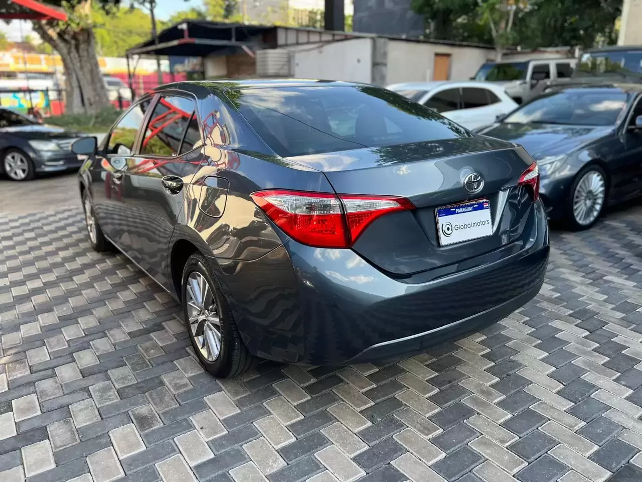 Toyota Corolla LE Americano 2014 en Globalmotors: Eficiente y confiable sedán compacto. - Imagen 5