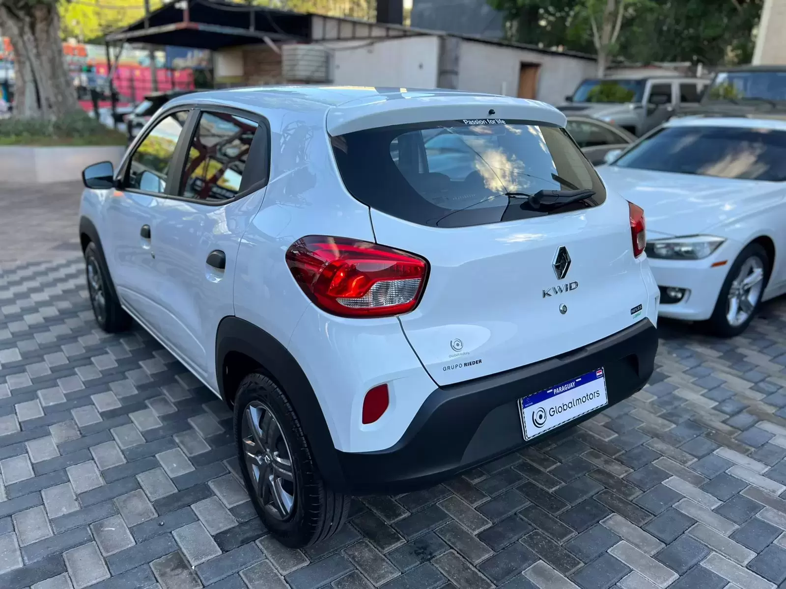 Renault Kwid 2024 en Globalmotors: Compacto, moderno y funcional. ¡Descúbrelo! - Imagen 5