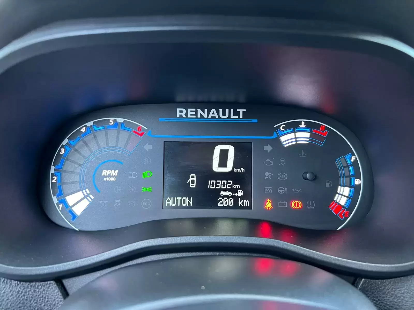 Renault Kwid 2024 en Globalmotors: Compacto, moderno y funcional. ¡Descúbrelo! - Imagen 17