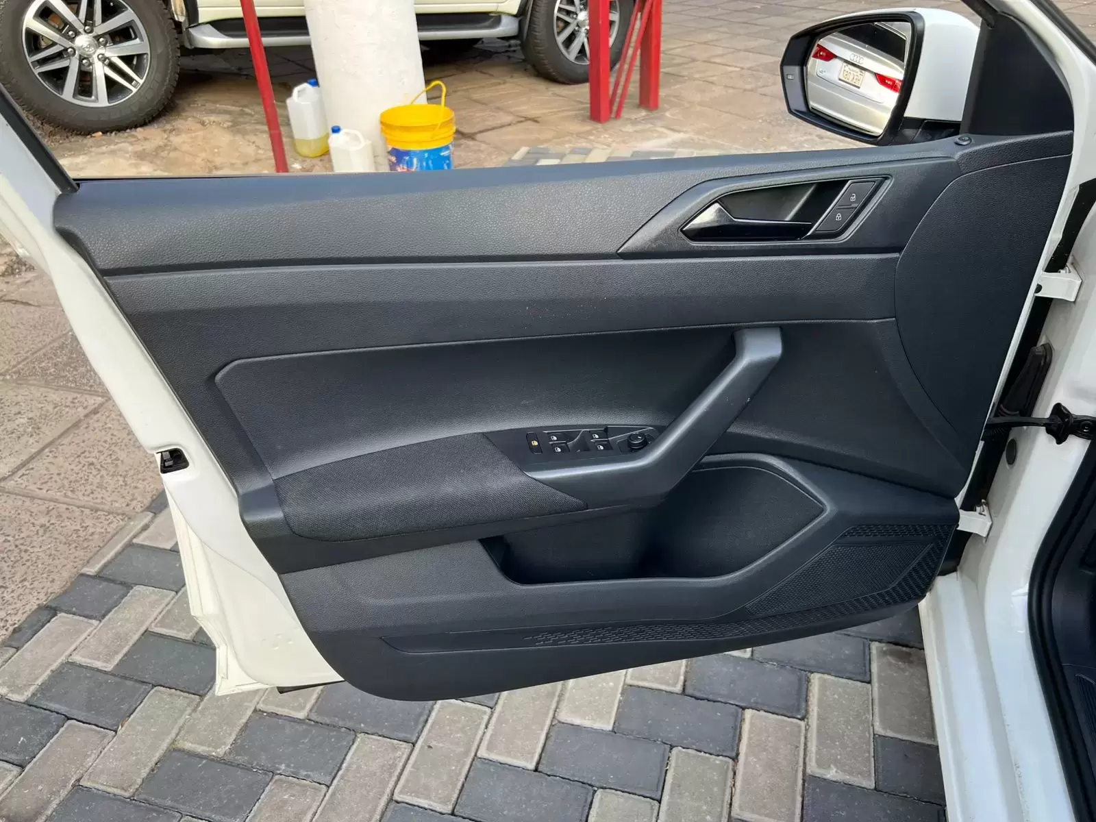 Volkswagen Polo MSI 2020 en Globalmotors: Hatchback compacto y moderno. - Imagen 9
