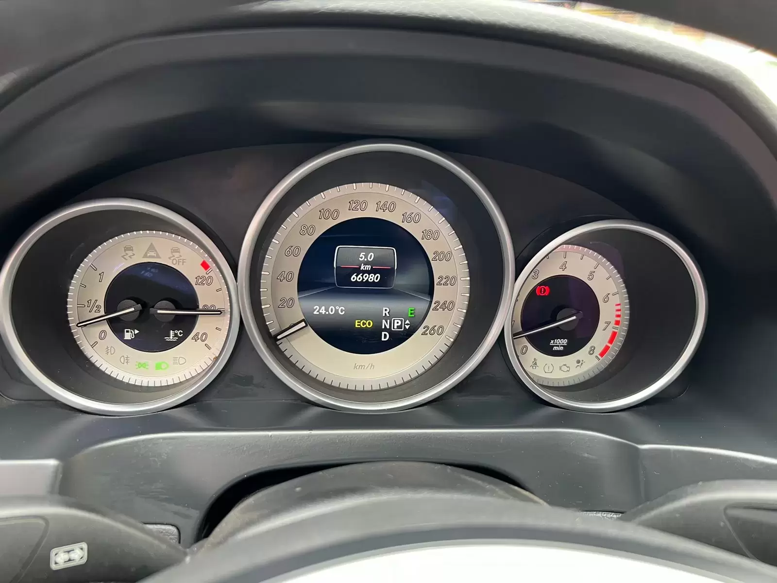 Mercedes Benz E 250 Coupe Full 2014 en Globalmotors, Asunción - Imagen 22