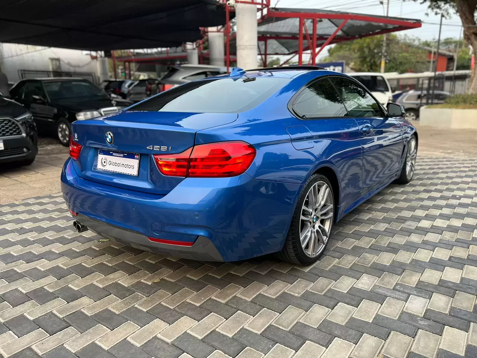 BMW 428i Coupe Look M 2015 en Globalmotors: Elegancia y deportividad. - Imagen 7