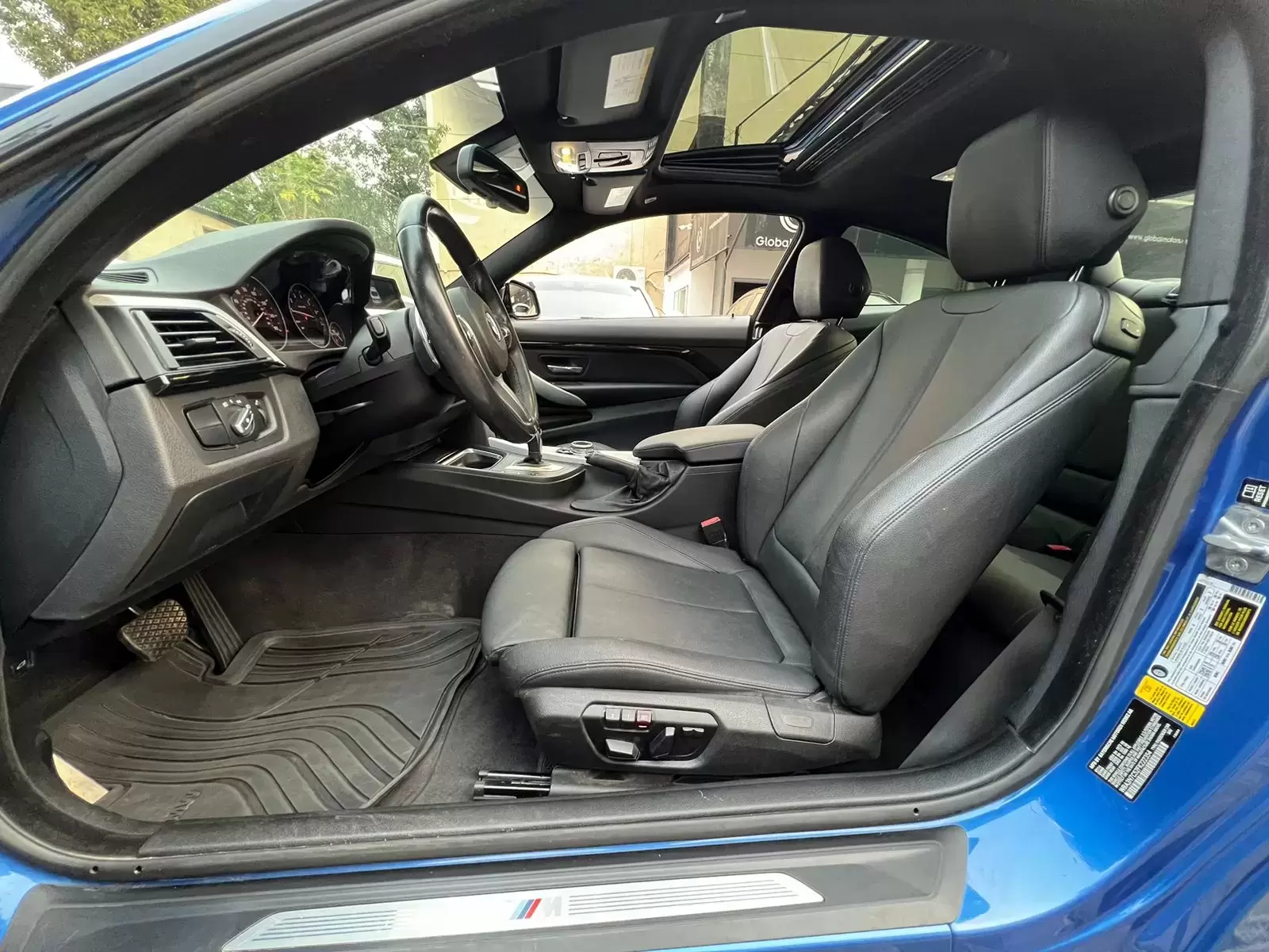 BMW 428i Coupe Look M 2015 en Globalmotors: Elegancia y deportividad. - Imagen 8