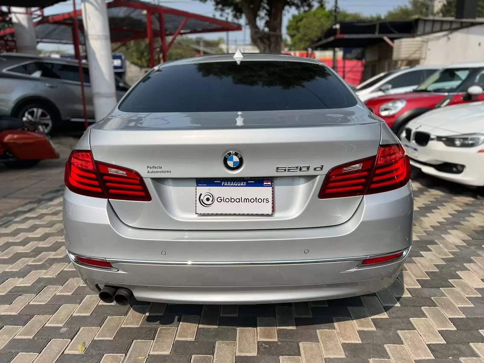 BMW 520d Luxury 2016 en Globalmotors: Berlina de alta gama. - Imagen 6