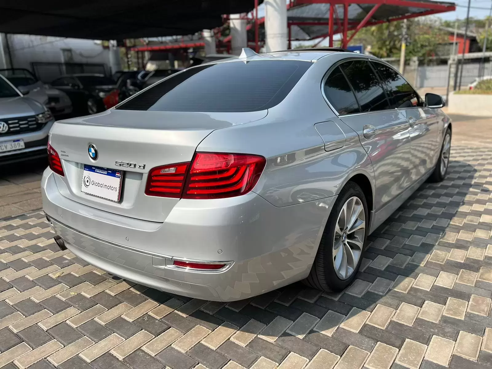 BMW 520d Luxury 2016 en Globalmotors: Berlina de alta gama. - Imagen 7