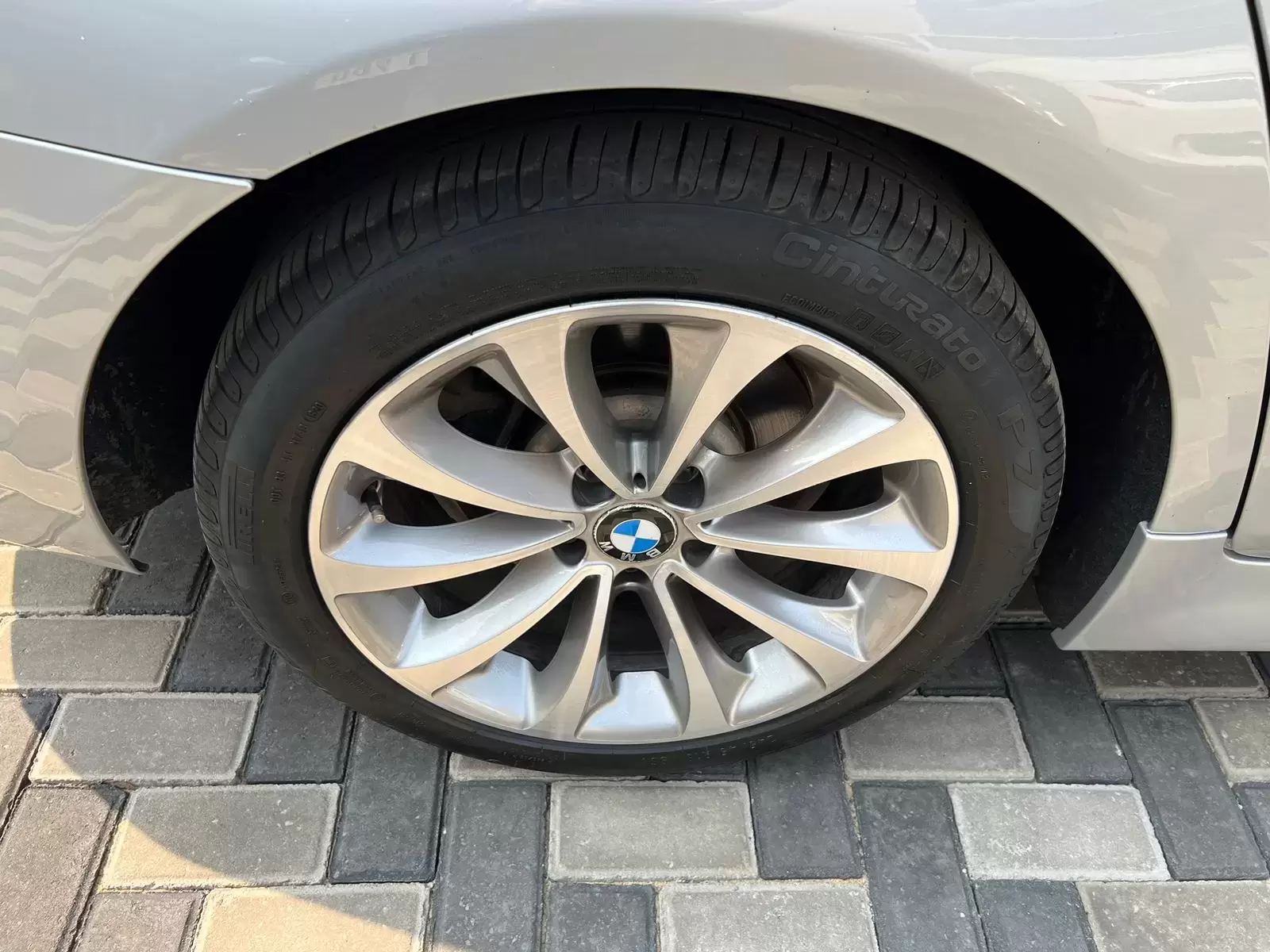 BMW 520d Luxury 2016 en Globalmotors: Berlina de alta gama. - Imagen 18