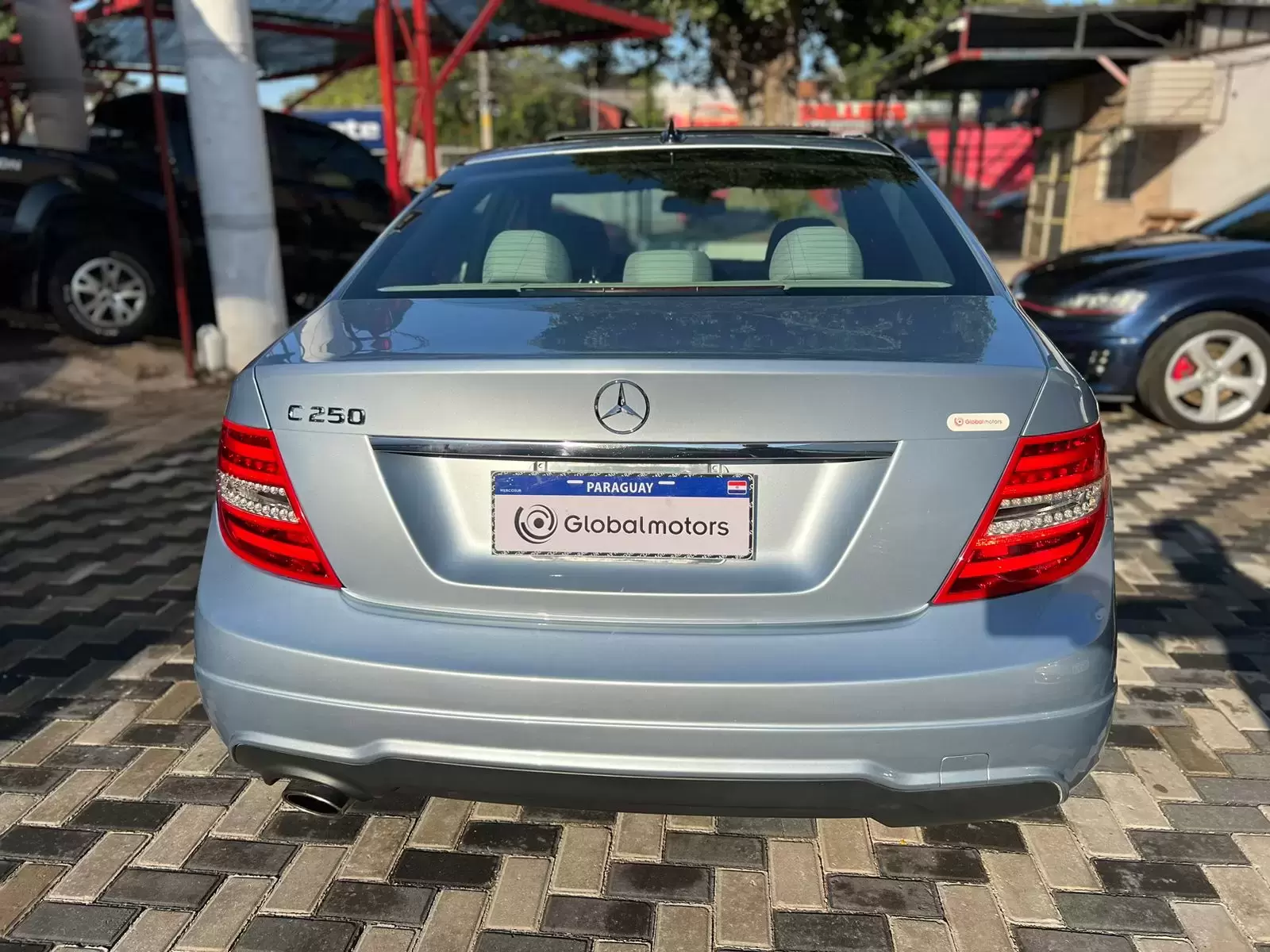 Mercedes Benz C250 Sport Luxury 2013 en Globalmotors, Asunción, Paraguay. - Imagen 6