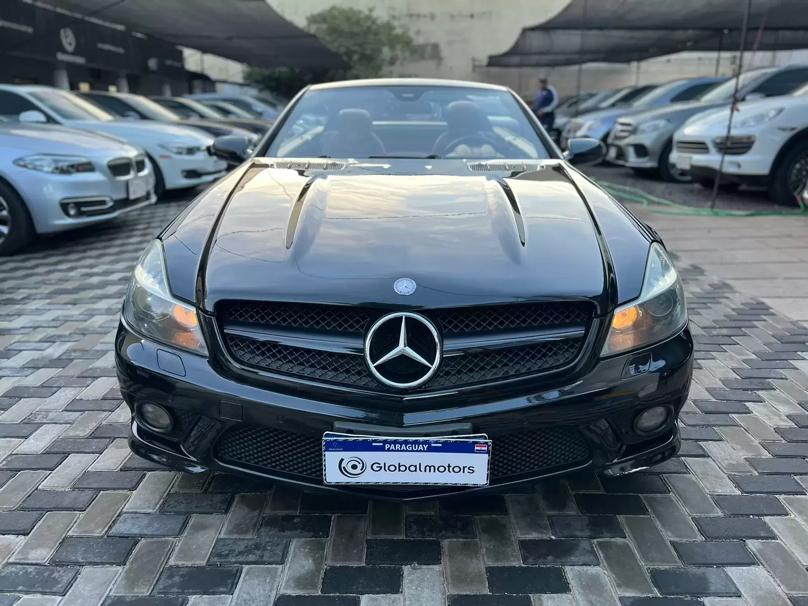 Mercedes Benz SL500 Look AMG 2008 en Globalmotors: ¡Lujo y potencia! - Imagen 3