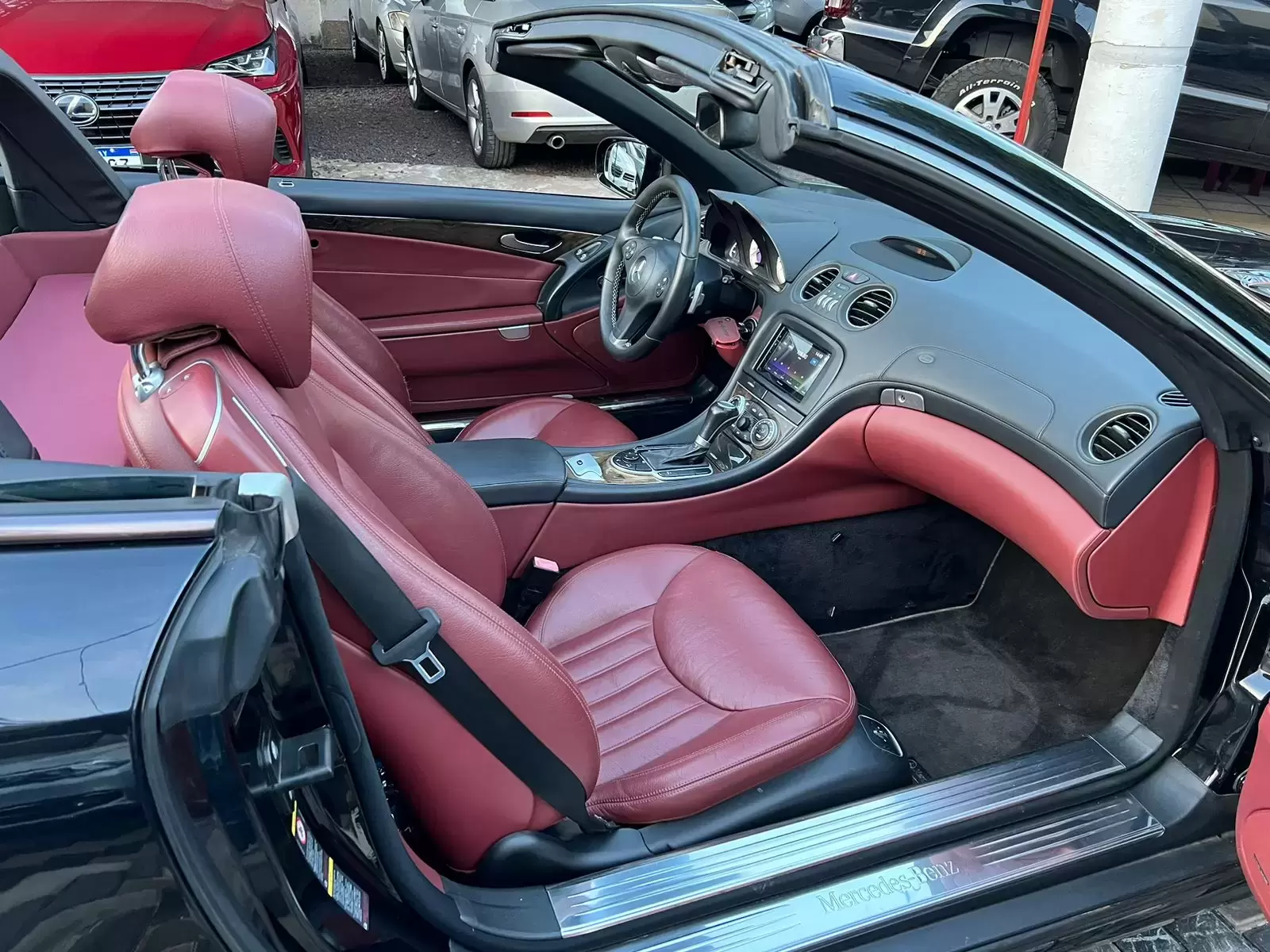 Mercedes Benz SL500 Look AMG 2008 en Globalmotors: ¡Lujo y potencia! - Imagen 12