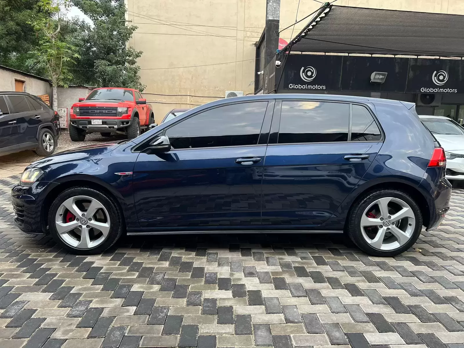 Volkswagen Golf GTI 2016 en Globalmotors: Potencia y estilo deportivo - Imagen 4