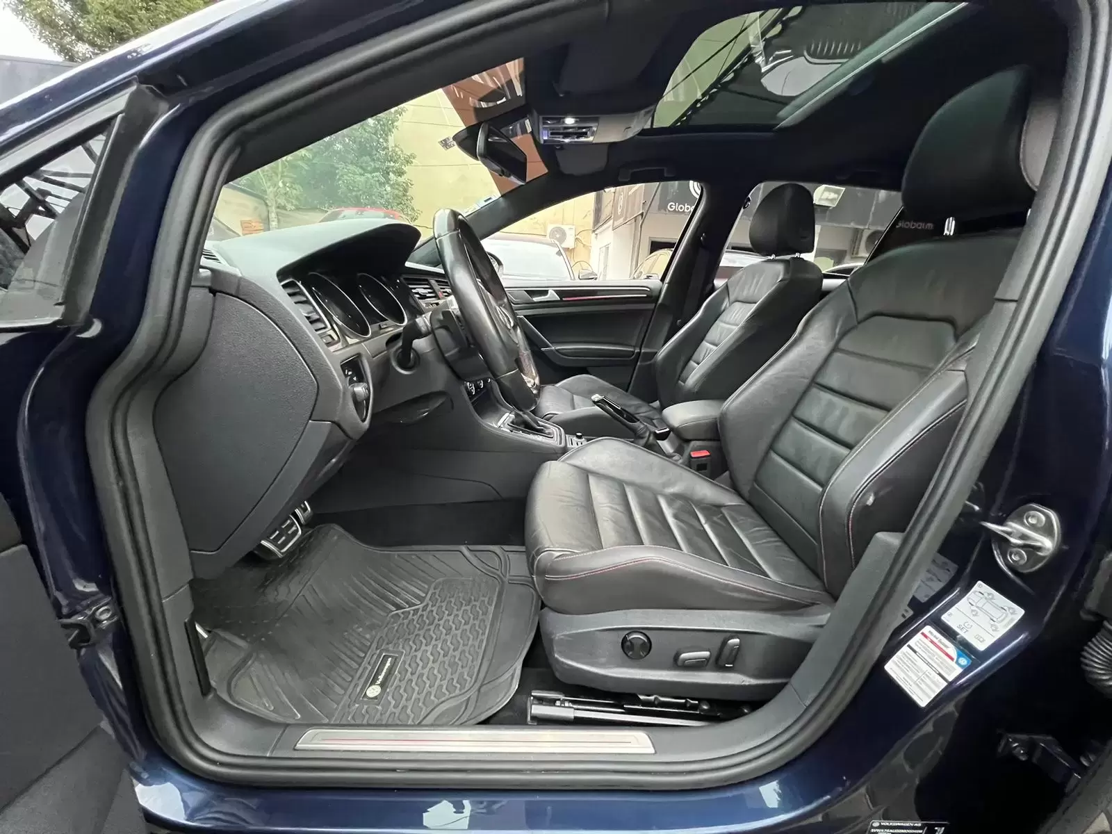 Volkswagen Golf GTI 2016 en Globalmotors: Potencia y estilo deportivo - Imagen 9