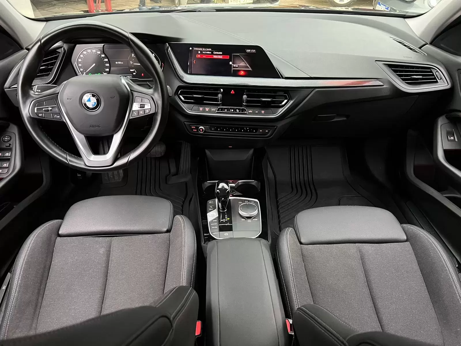 BMW 118i Hatch 2020 en Globalmotors: Lujo y rendimiento deportivo - Imagen 12