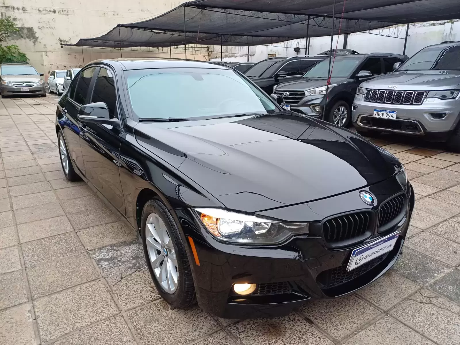 BMW 320i Xdrive 2017 en Globalmotors: lujo, rendimiento y seguridad. - Imagen 3