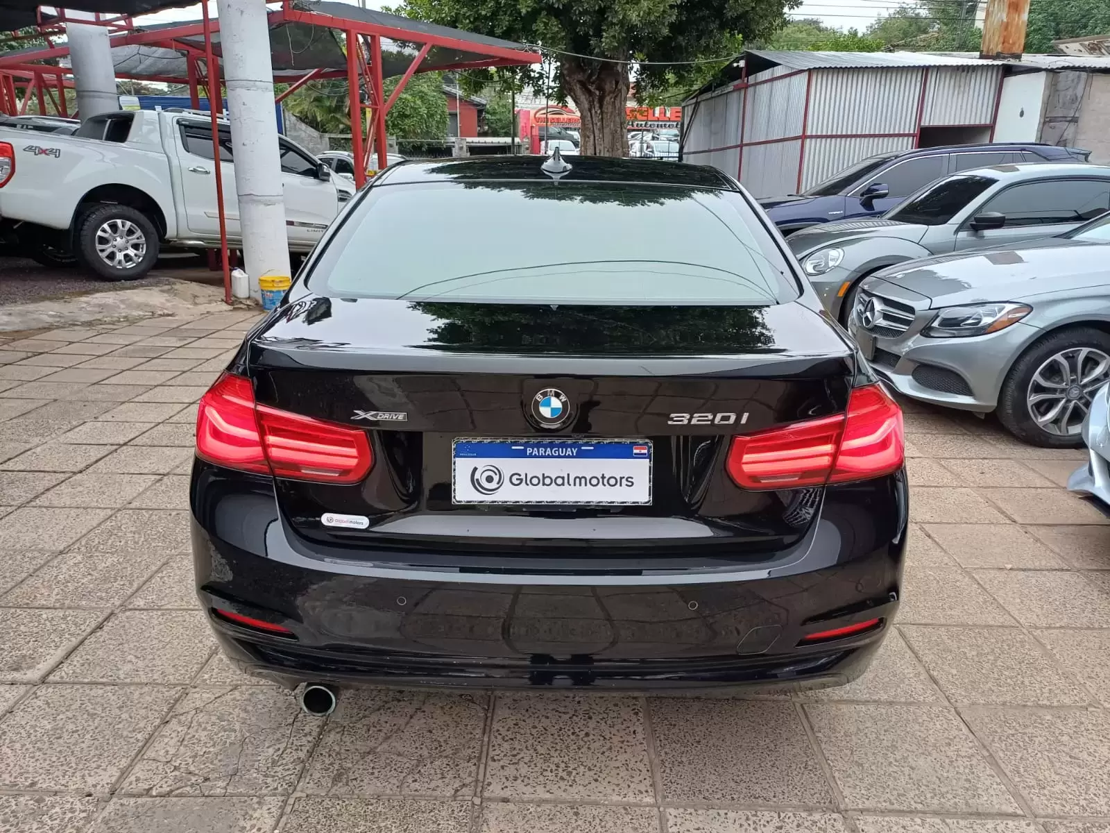 BMW 320i Xdrive 2017 en Globalmotors: lujo, rendimiento y seguridad. - Imagen 6