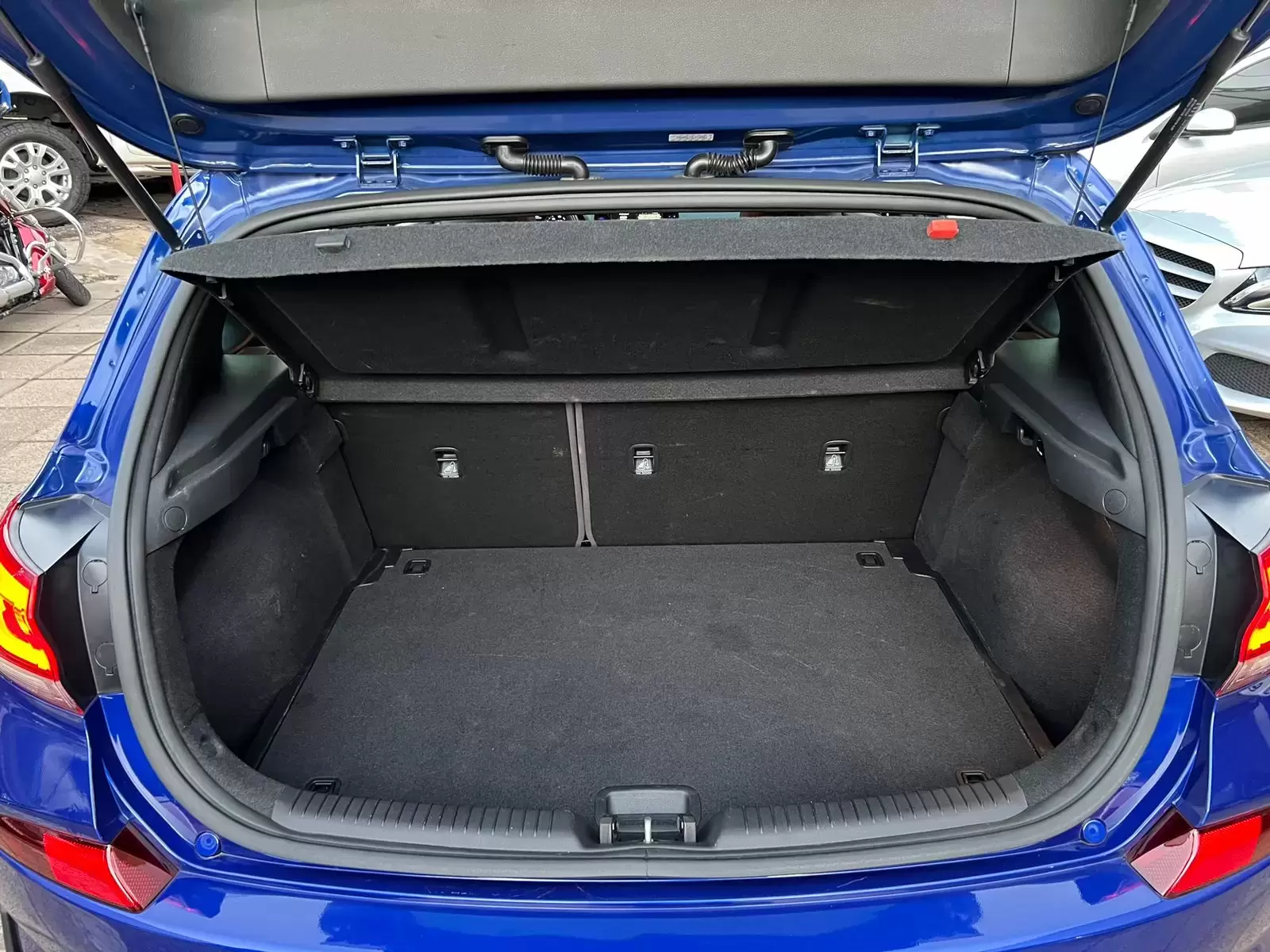 Hyundai Elantra GT N Line 2020 en Globalmotors: Rendimiento y estilo. - Imagen 15