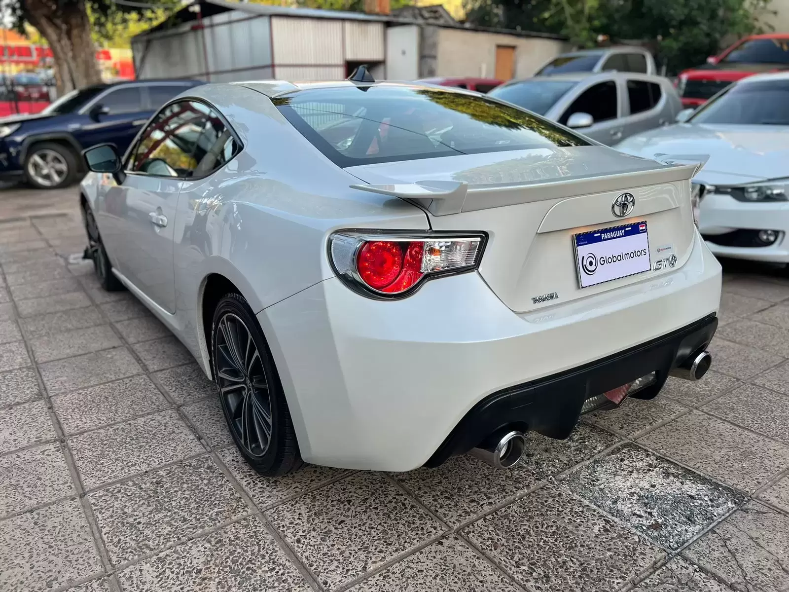 Toyota GT 86 2012 en Globalmotors: Potencia y elegancia deportiva. - Imagen 5