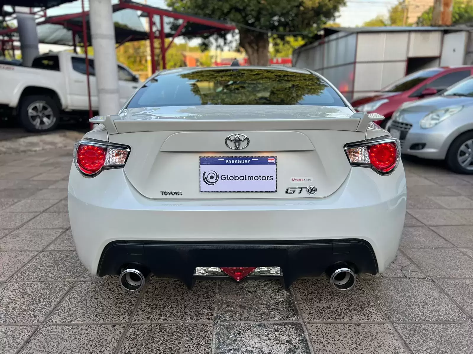 Toyota GT 86 2012 en Globalmotors: Potencia y elegancia deportiva. - Imagen 6