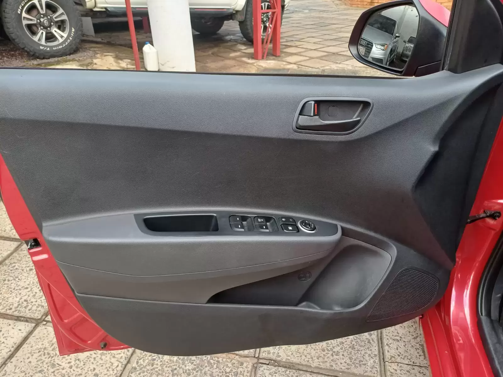 Hyundai Grand i10 Sedan 2017 en Globalmotors: Compacto, moderno y eficiente. - Imagen 10