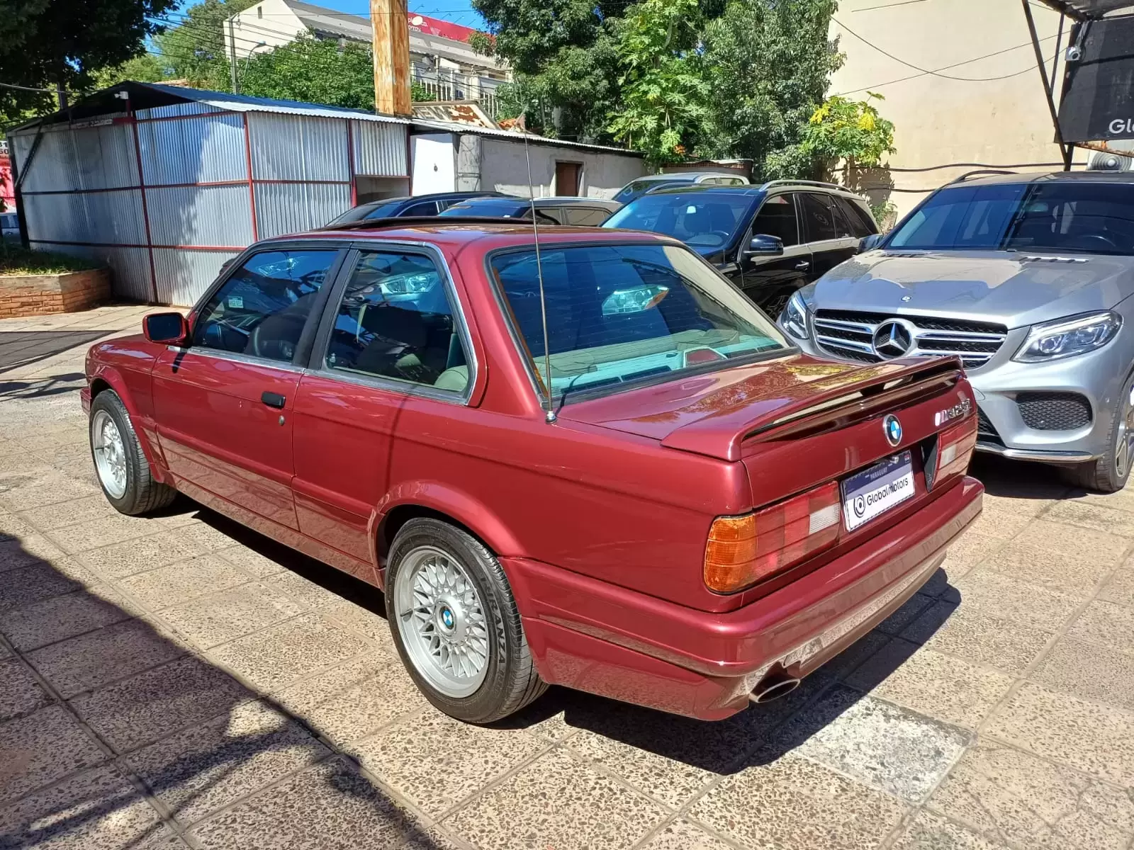 BMW E30 325i Coupe M Technic 1991 en Globalmotors, Asunción. ¡Imperdible! - Imagen 5