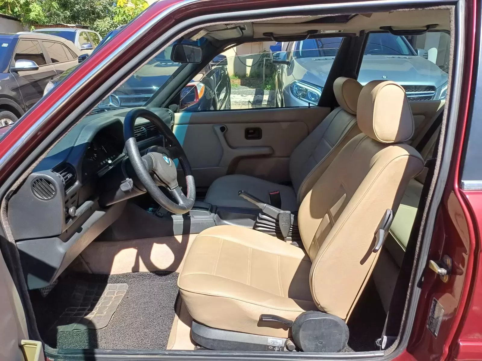 BMW E30 325i Coupe M Technic 1991 en Globalmotors, Asunción. ¡Imperdible! - Imagen 8